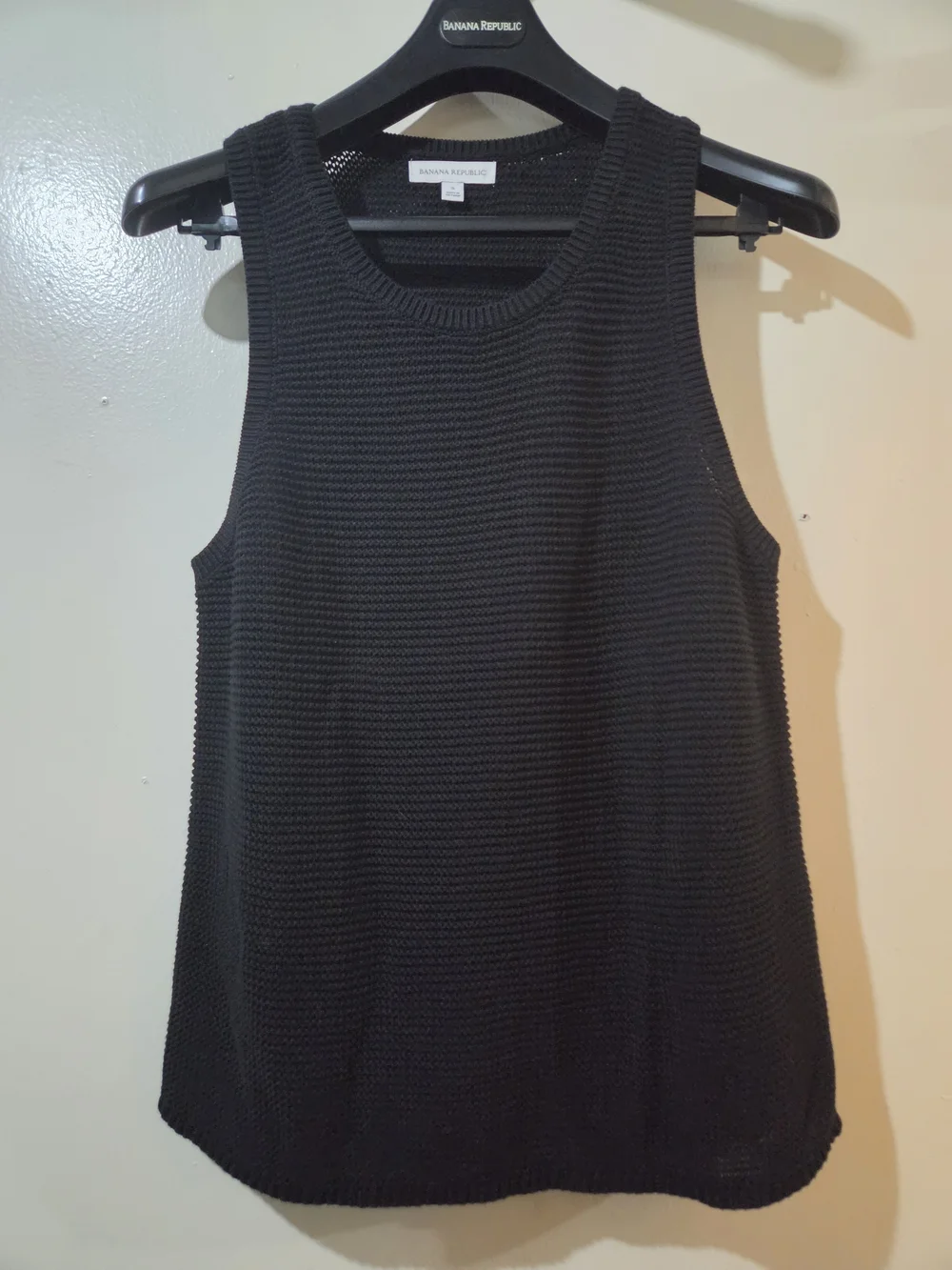 Banana Republic Men's Black Cotton Knit Sweater Tank Size Small